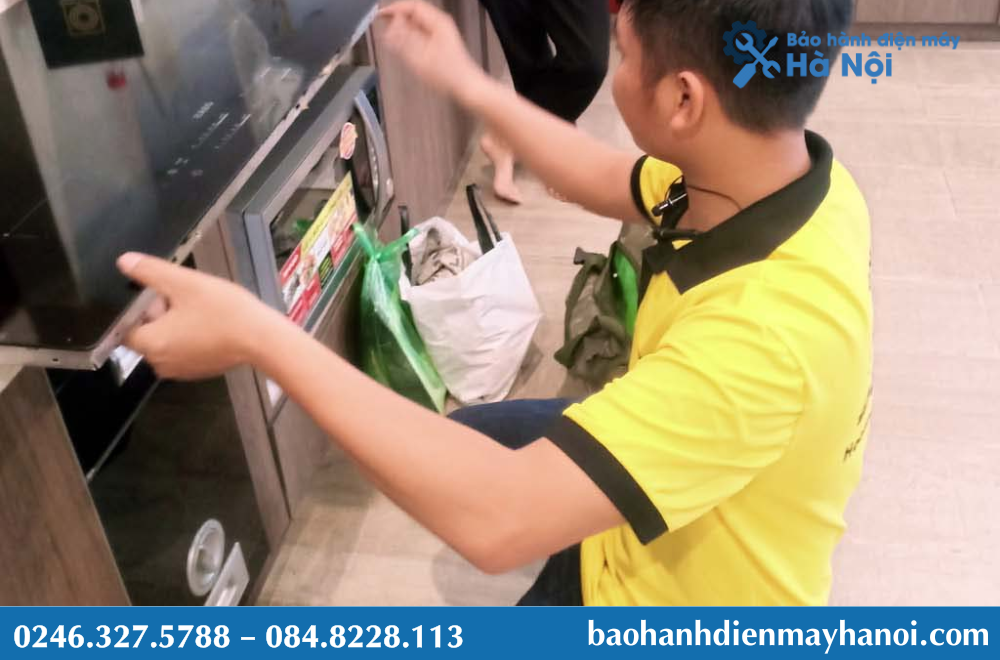 trung tam bao hanh va sua chua bep tu bomann 3