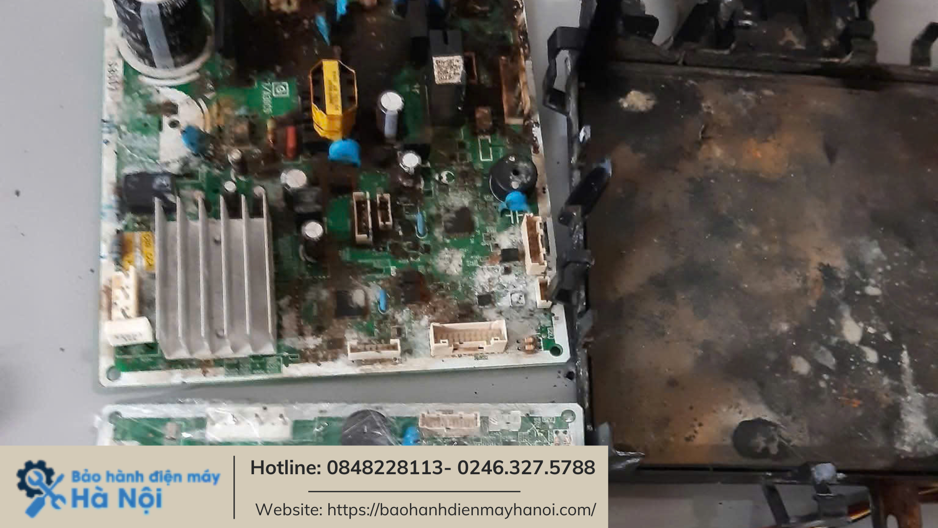 Thợ sửa tủ lạnh chuyên Hitachi (1)